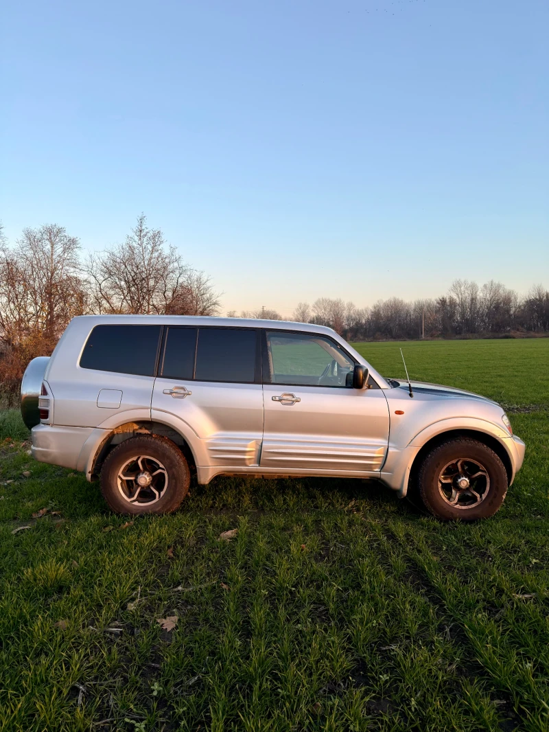 Mitsubishi Pajero Montero 3.2 DID, снимка 12 - Автомобили и джипове - 52740464