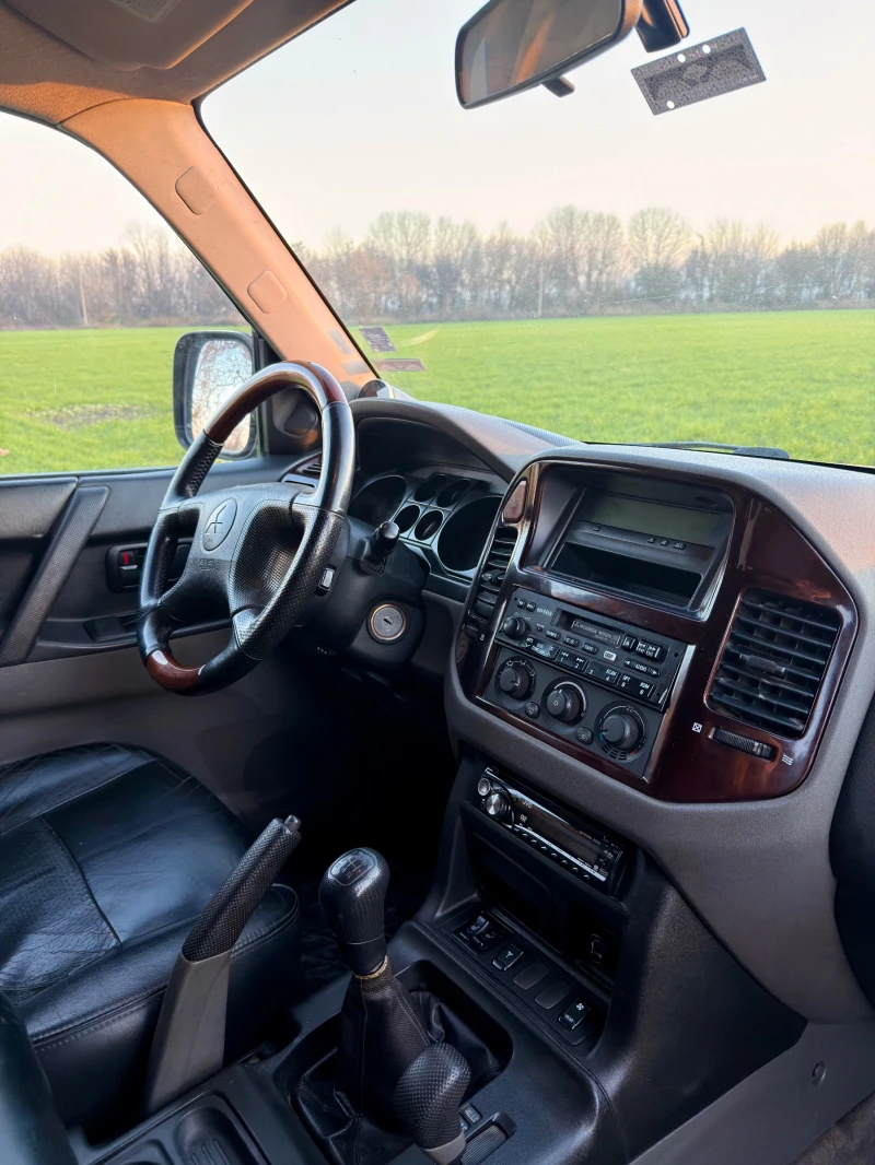 Mitsubishi Pajero Montero 3.2 DID, снимка 17 - Автомобили и джипове - 52740464