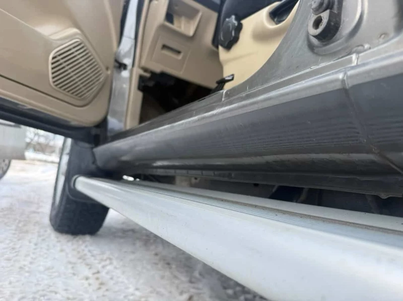 Nissan Terrano 2, 7 TDI, снимка 15 - Автомобили и джипове - 53358659