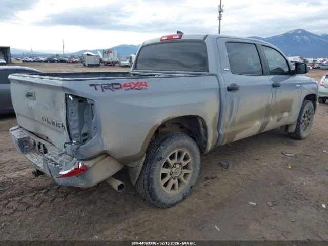 Toyota Tundra SR5 - изображение 4
