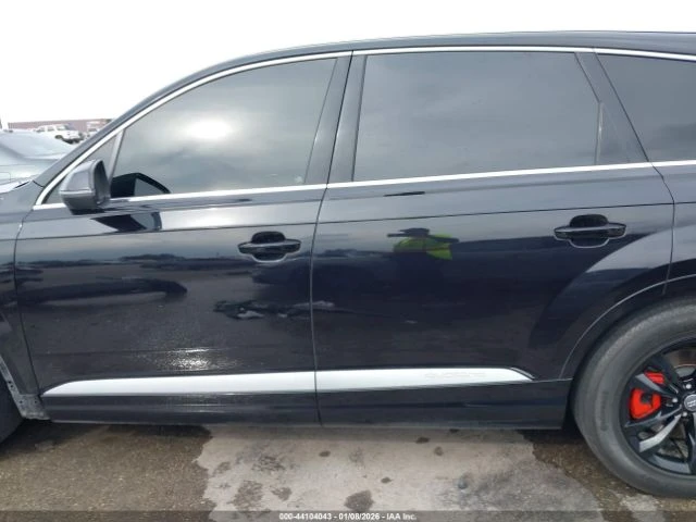 Audi Q7 * PREMIUM* KEYLESS* КОЖА* ПОДГРЕВ* ПАНО* , снимка 7 - Автомобили и джипове - 53914085