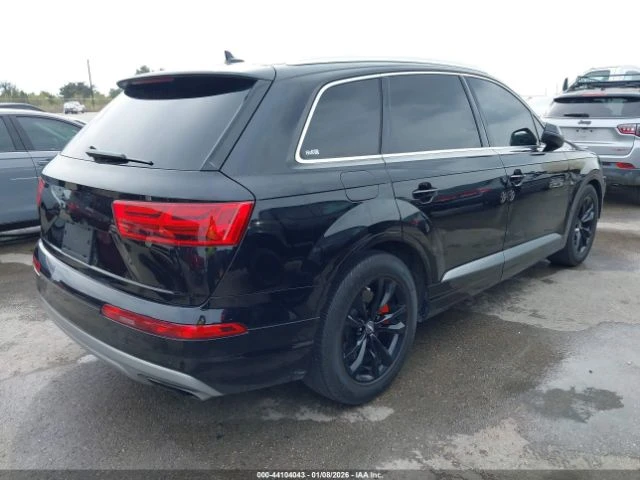 Audi Q7 * PREMIUM* KEYLESS* КОЖА* ПОДГРЕВ* ПАНО* , снимка 5 - Автомобили и джипове - 53914085