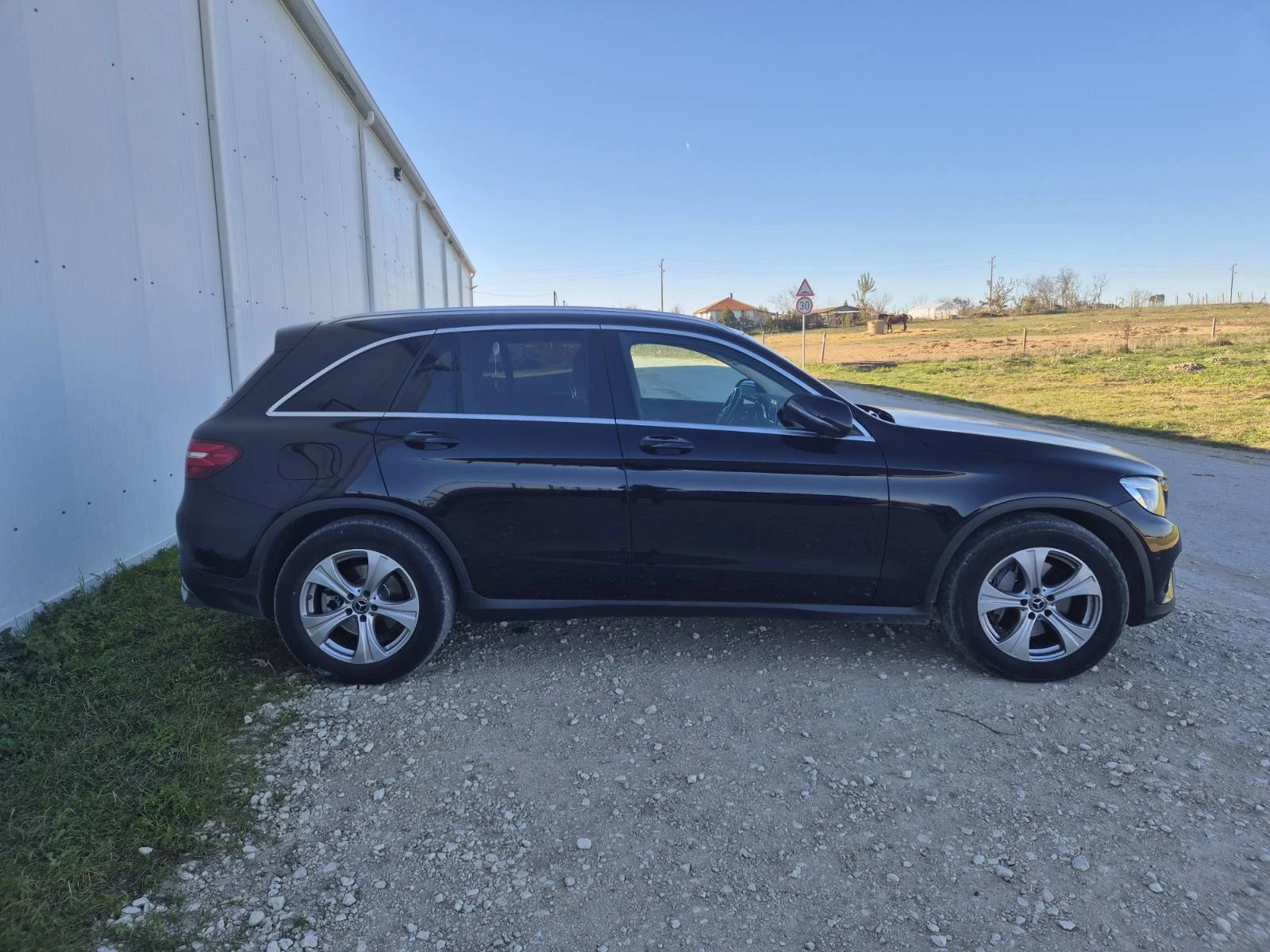 Mercedes-Benz GLC 220  - изображение 2
