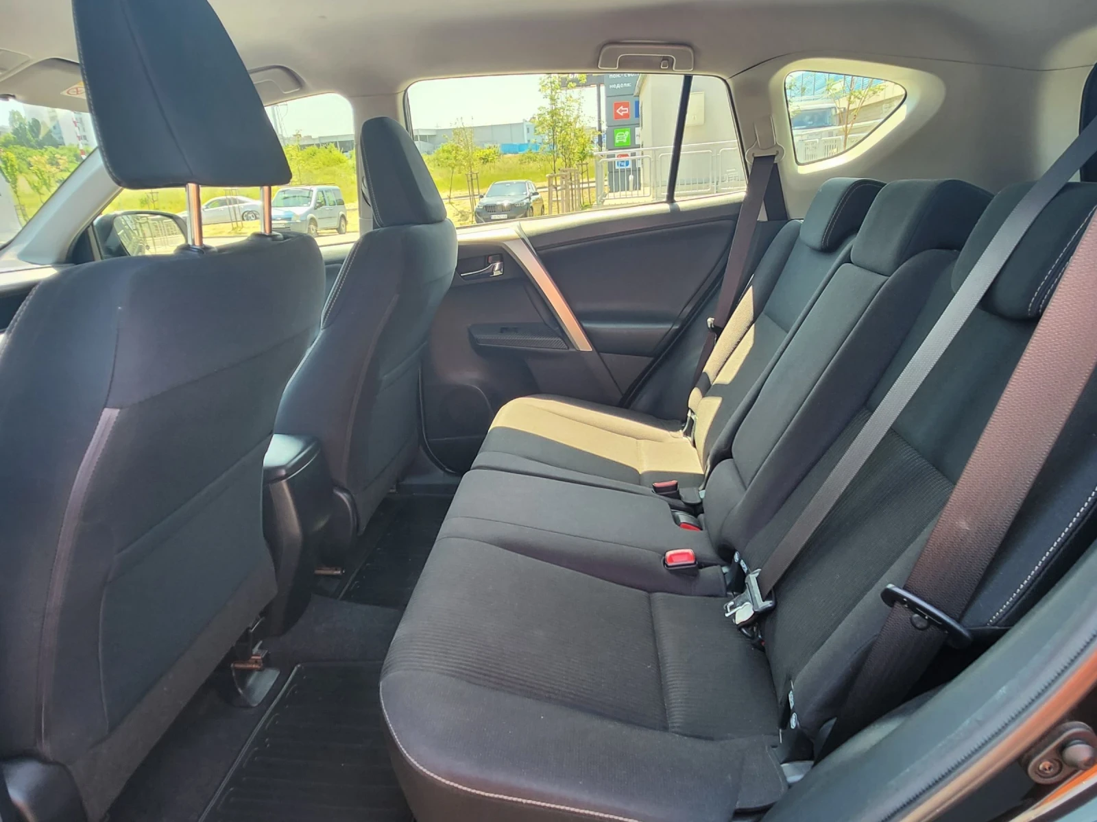 Toyota Rav4 2.0 VVT-i AWD - изображение 4
