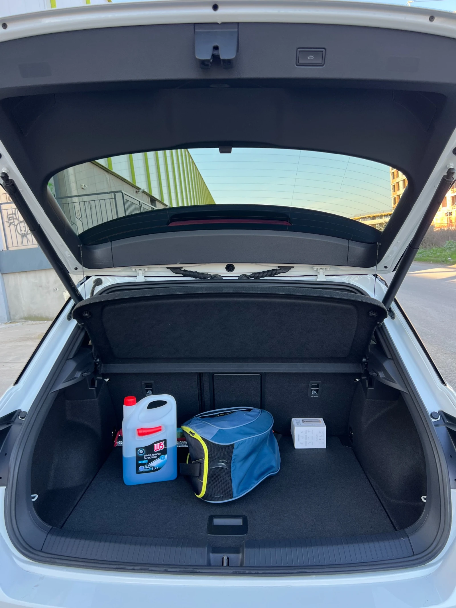 VW T-Roc 2.0TDI FULL LED DIGITAL DISTRONIC KEYLESS GO | Mobile.bg   17