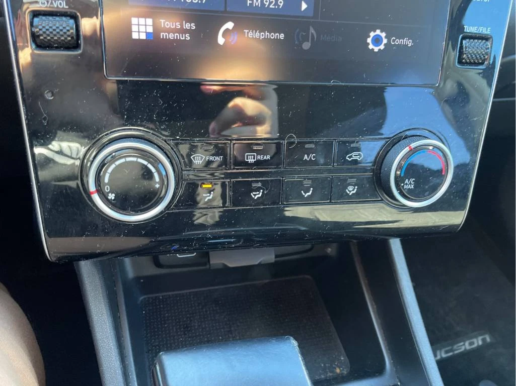 Hyundai Tucson Preferred * CARFAX* СЛЕДЕНЕ НА ЛЕНТИ , снимка 9 - Автомобили и джипове - 53918981