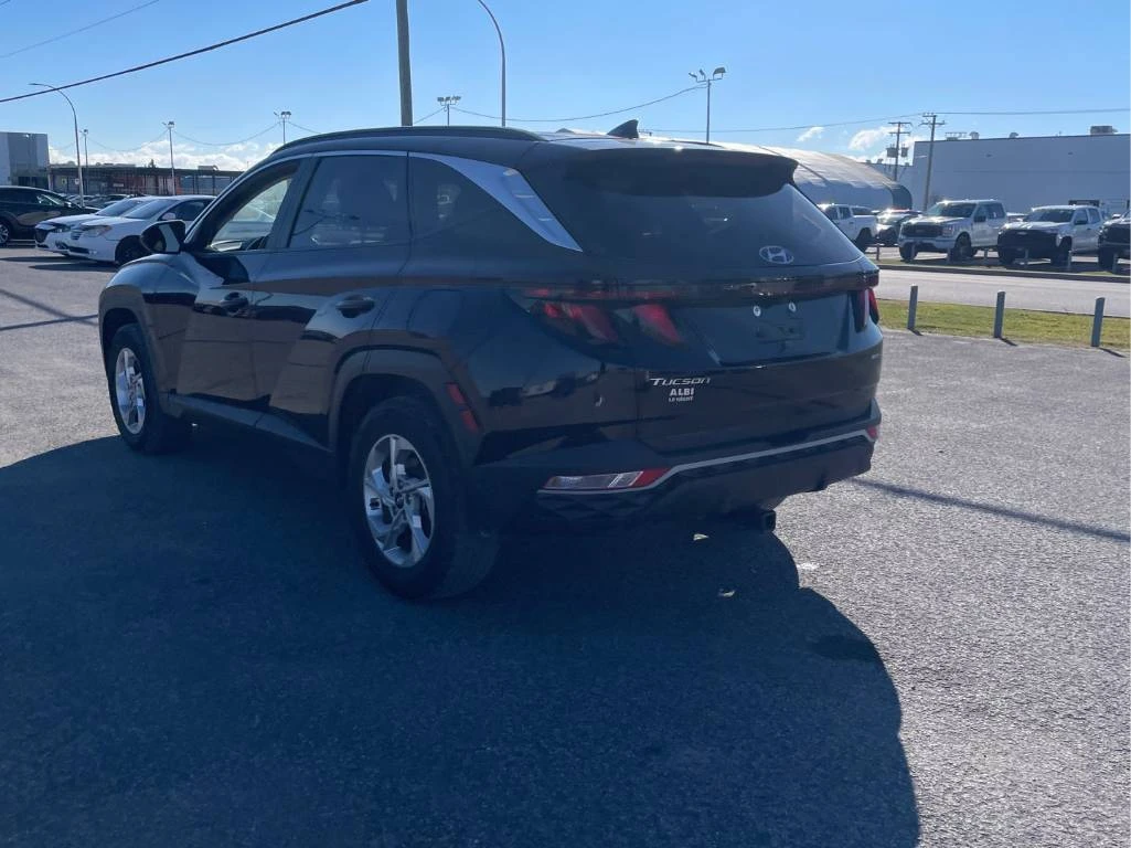 Hyundai Tucson Preferred * CARFAX* СЛЕДЕНЕ НА ЛЕНТИ , снимка 6 - Автомобили и джипове - 53918981