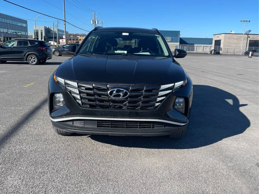 Hyundai Tucson Preferred * CARFAX* СЛЕДЕНЕ НА ЛЕНТИ , снимка 2 - Автомобили и джипове - 53918981