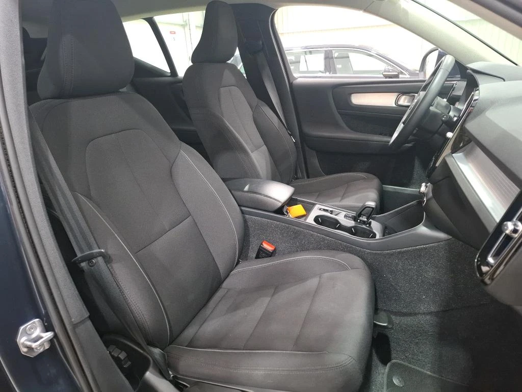 Volvo XC40 T4 Recharge/ PHEV/ Inscription B/ DCT 7/ Очакван !, снимка 6 - Автомобили и джипове - 54801695