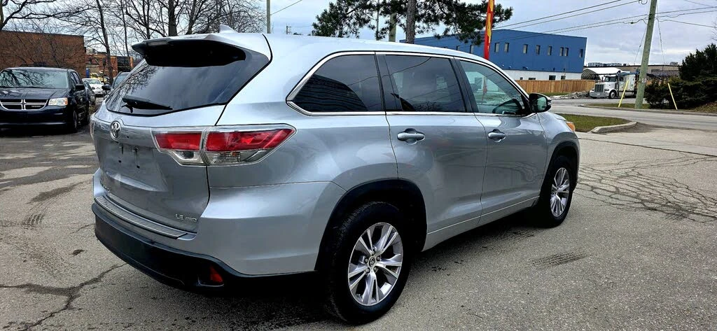 Toyota Highlander LE AWD !FULL!, снимка 5 - Автомобили и джипове - 55098984