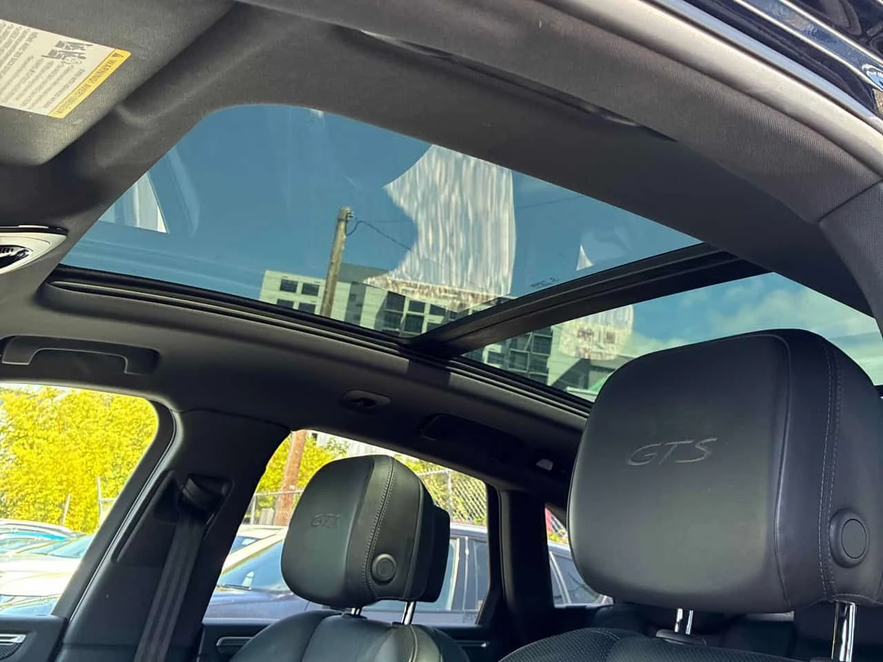 Porsche Macan * GTS * АВТОКРЕДИТ БЕЗ ПЪРВОНАЧАЛНА ВНОСКА* , снимка 17 - Автомобили и джипове - 55136974