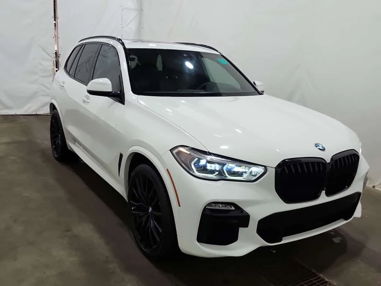 BMW X5 * M50I * ЛАЗЕРИ * 360 * АВТОКРЕДИТ * , снимка 2 - Автомобили и джипове - 55181297