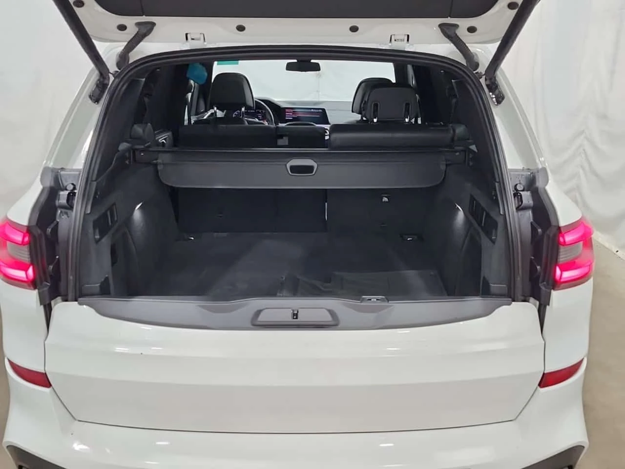 BMW X5 * M50I * ЛАЗЕРИ * 360 * АВТОКРЕДИТ * , снимка 15 - Автомобили и джипове - 55181297