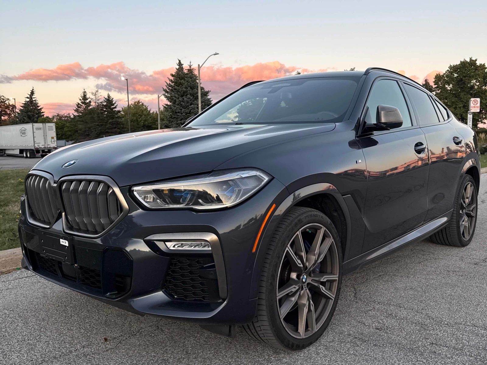 BMW X6 * M50i * CARFAX * ОПЦИЯ ЗА ФИНАНСИРАНЕ, снимка 14 - Автомобили и джипове - 55879697
