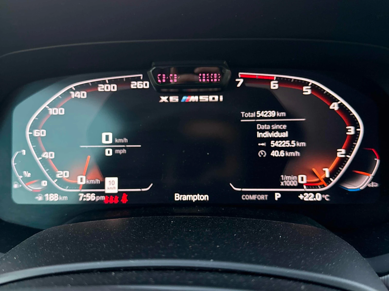 BMW X6 * M50i * CARFAX * ОПЦИЯ ЗА ФИНАНСИРАНЕ, снимка 8 - Автомобили и джипове - 55879697