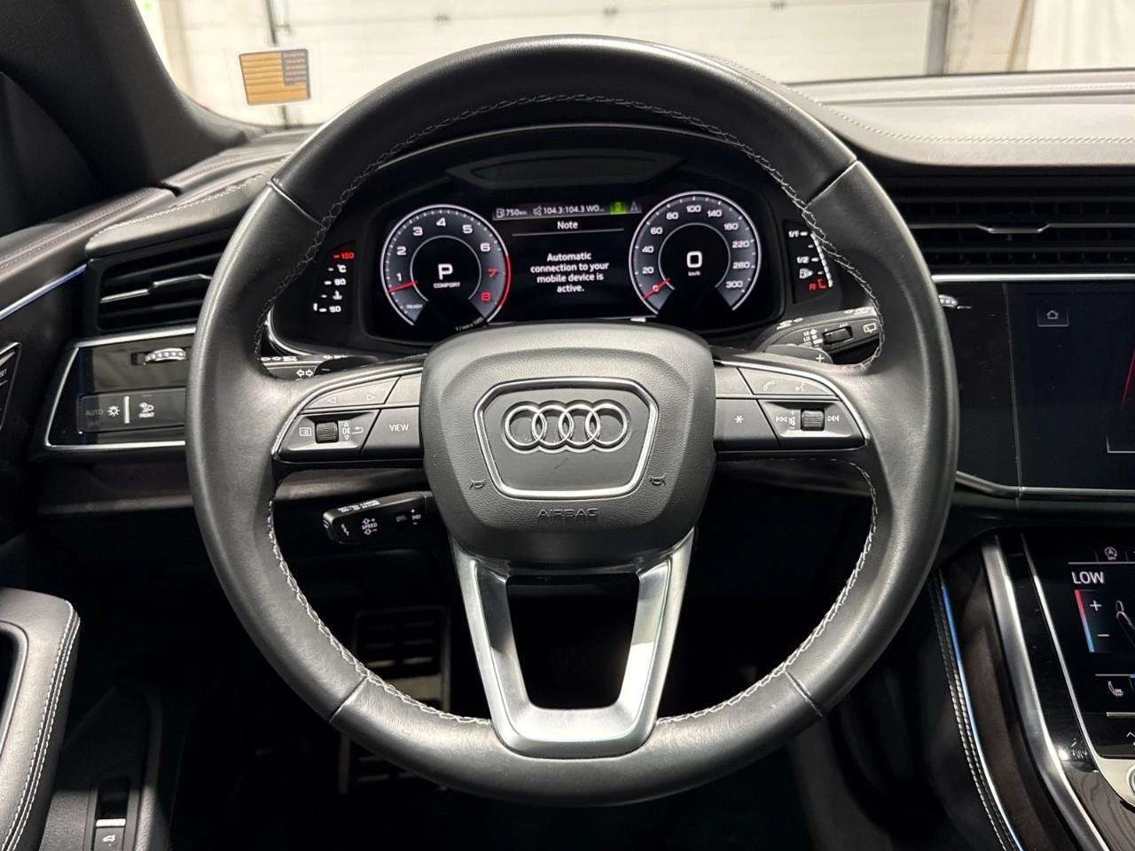 Audi Q8 TECHNIK | ЕДИН СОБСВЕНИК | НОВИ ГУМИ | ЦЕНА ДО БГ , снимка 8 - Автомобили и джипове - 55892218