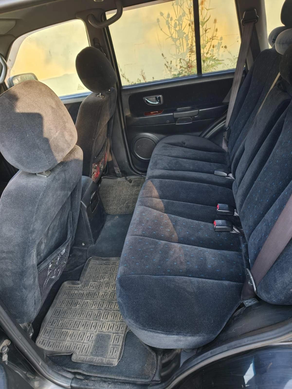 Hyundai Terracan, снимка 11 - Автомобили и джипове - 56186387