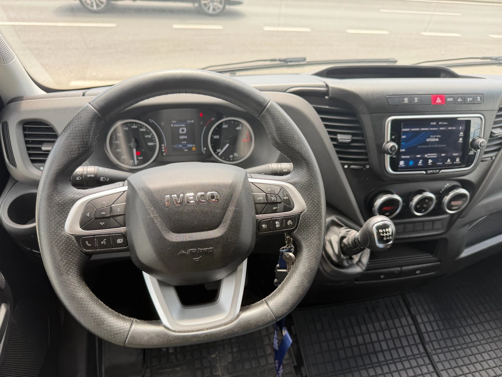 Iveco 35c18 Europe Cargo, снимка 15 - Бусове и автобуси - 54700587