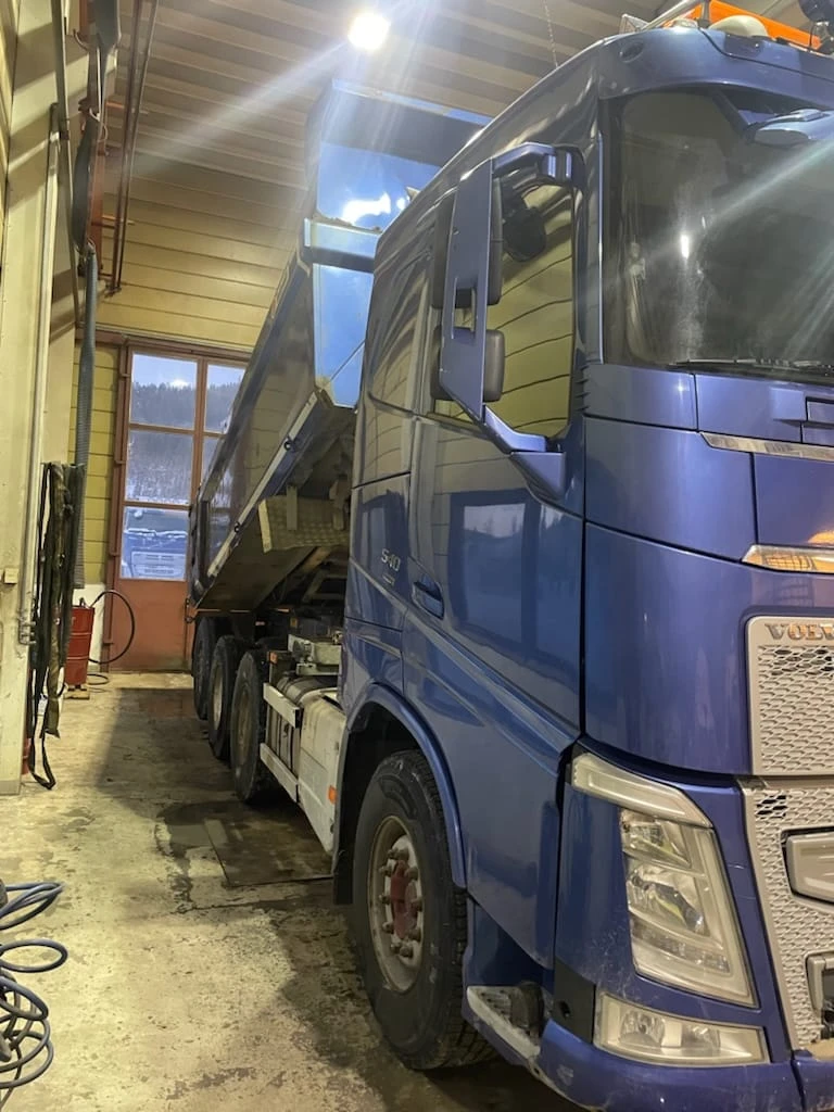 Volvo Fh 540 8х4, снимка 2 - Камиони - 49123900