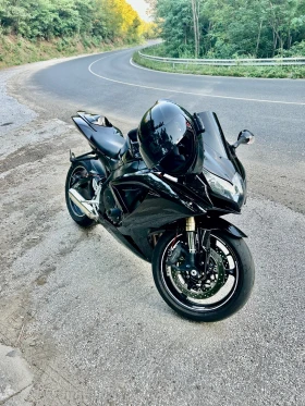 Suzuki Gsxr 600, снимка 1