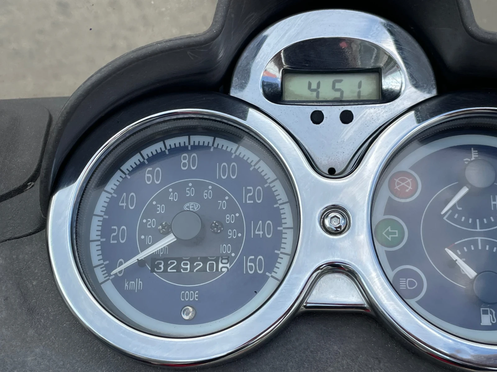 Piaggio Beverly 125 - изображение 5