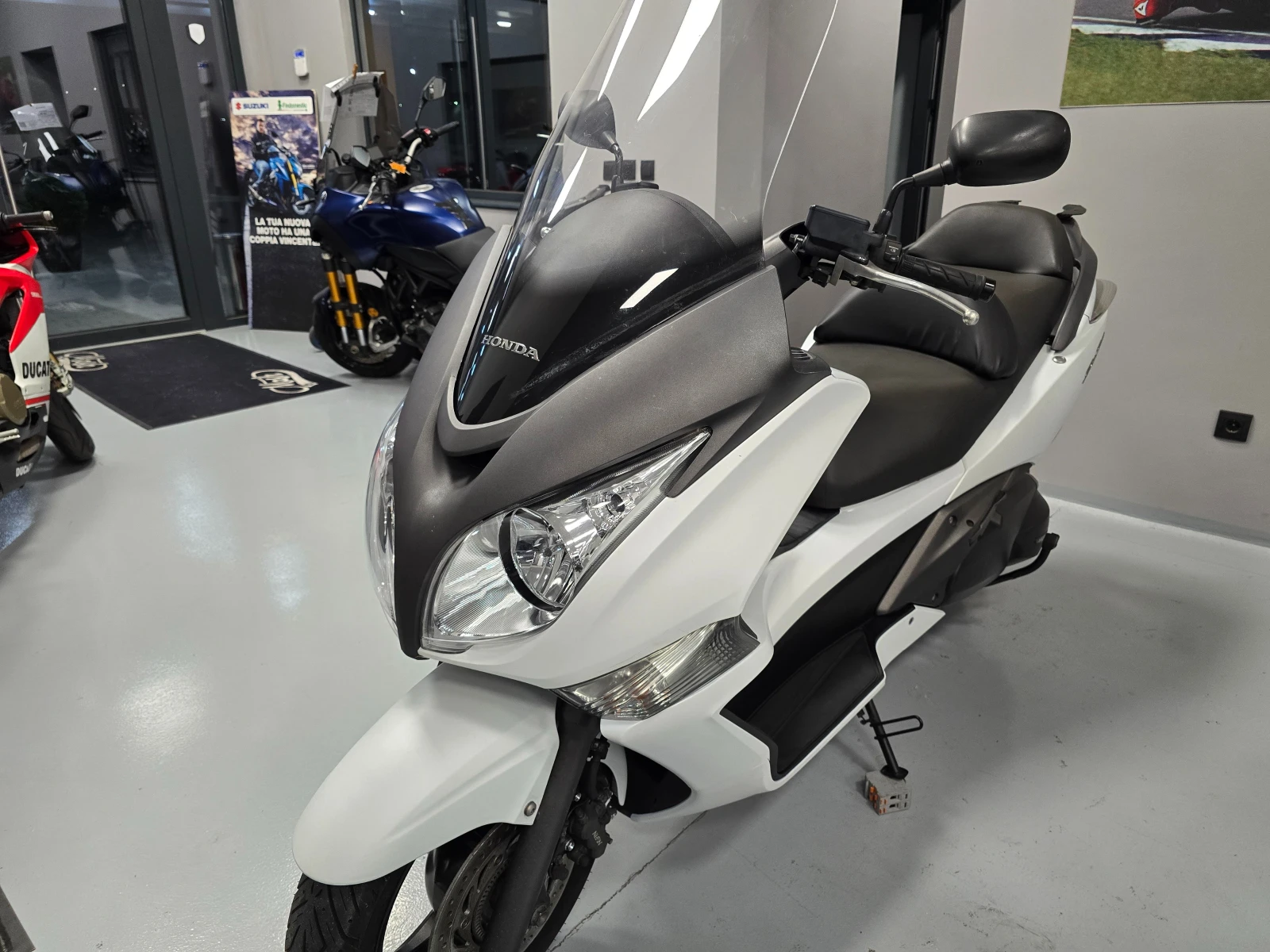 Honda Silver Wing 400ie, SW-T 400ie, ABS, 2015г. - изображение 9