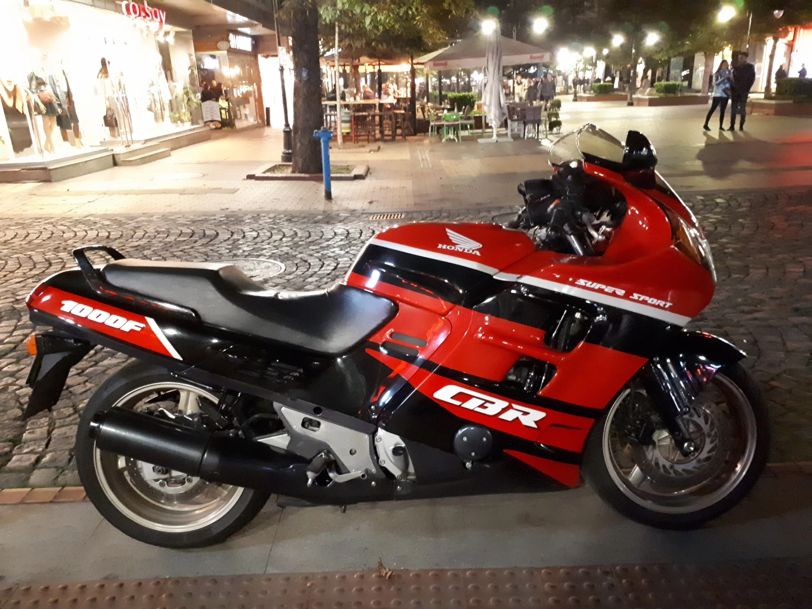 Honda Cbr SC24 1000F
