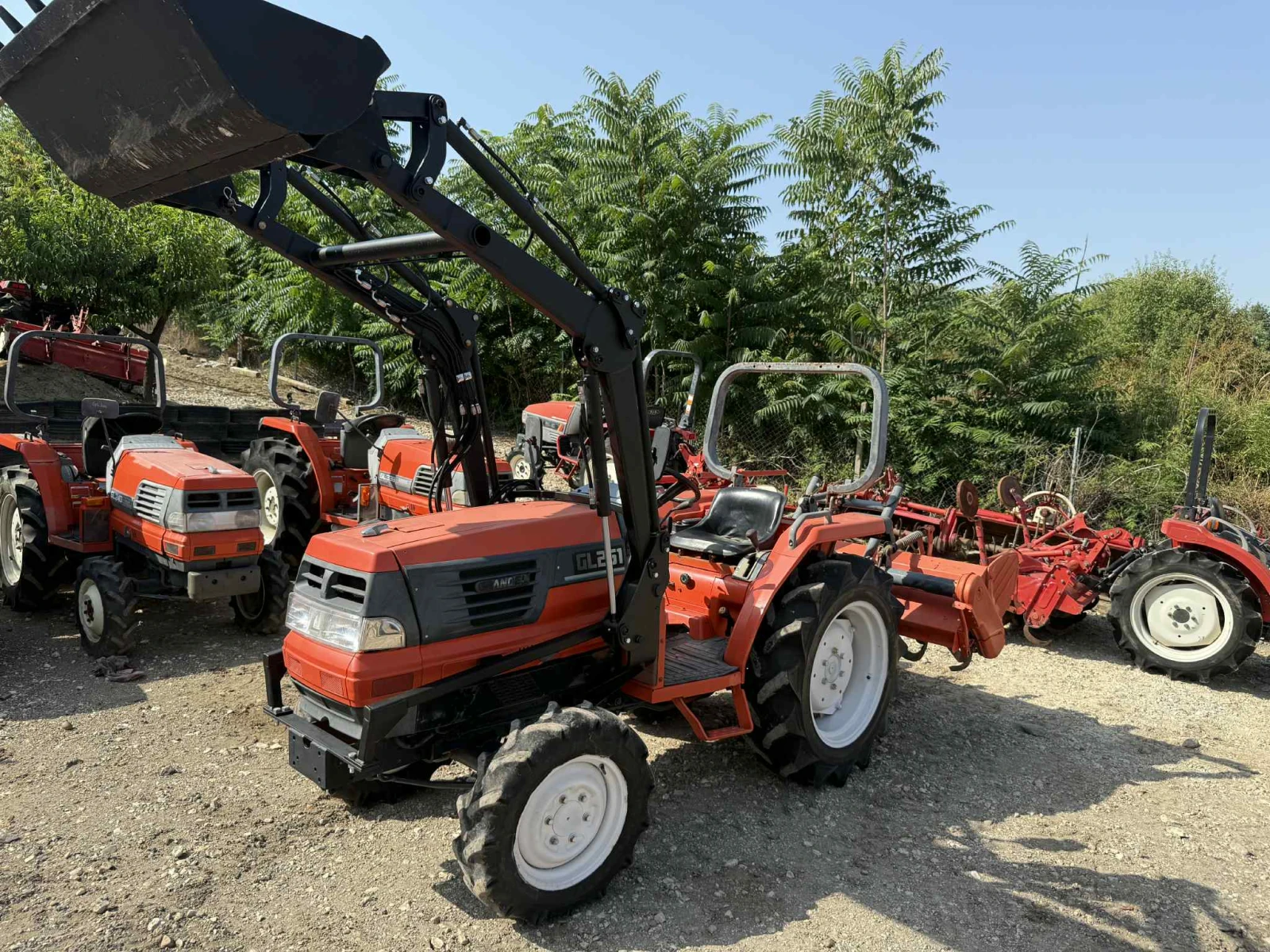 Трактор Kubota GL261 4x4 - изображение 5