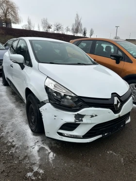 Renault Clio КАТАСТРОФИРАЛ, снимка 2