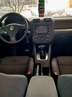 VW Golf 2.0TDI* DSG* NAVI, снимка 8