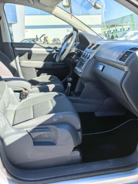 VW Touran 1.9 TDI * 105 к.с - 4999 лв. / 2555.95 € - 53735336 9