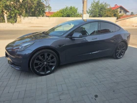 Tesla Model 3 Long range