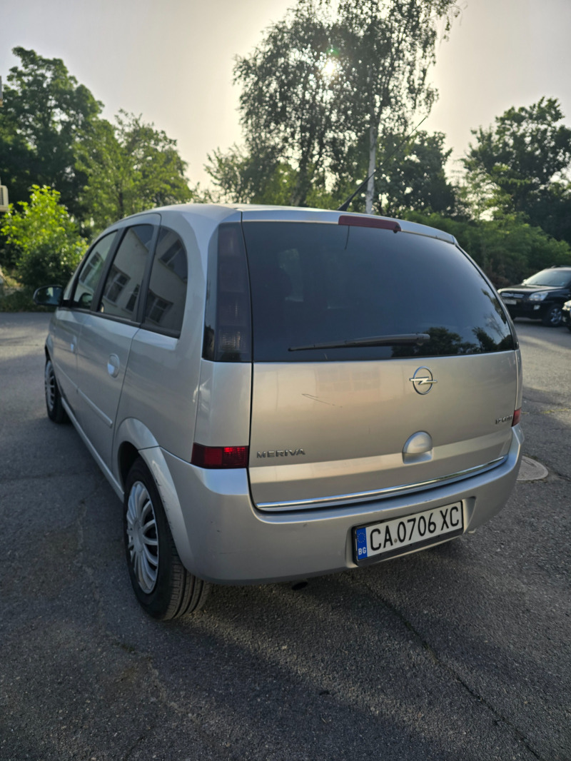 Opel Meriva 1.7 CDTI, снимка 3 - Автомобили и джипове - 46159570