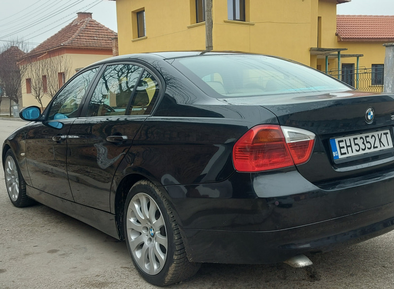 BMW 320 Е90, снимка 5 - Автомобили и джипове - 46413636