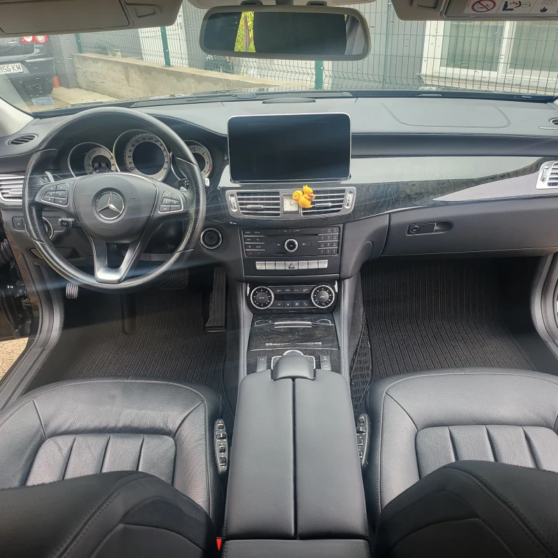 Mercedes-Benz CLS 250 d PREMIUM / FULL / - Като Нова  !, снимка 9 - Автомобили и джипове - 47324952