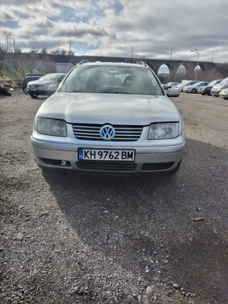 VW Bora 1.6i-ГАЗ.ИНЖ. КЛИМАТРОНИК, снимка 1 - Автомобили и джипове - 48256032