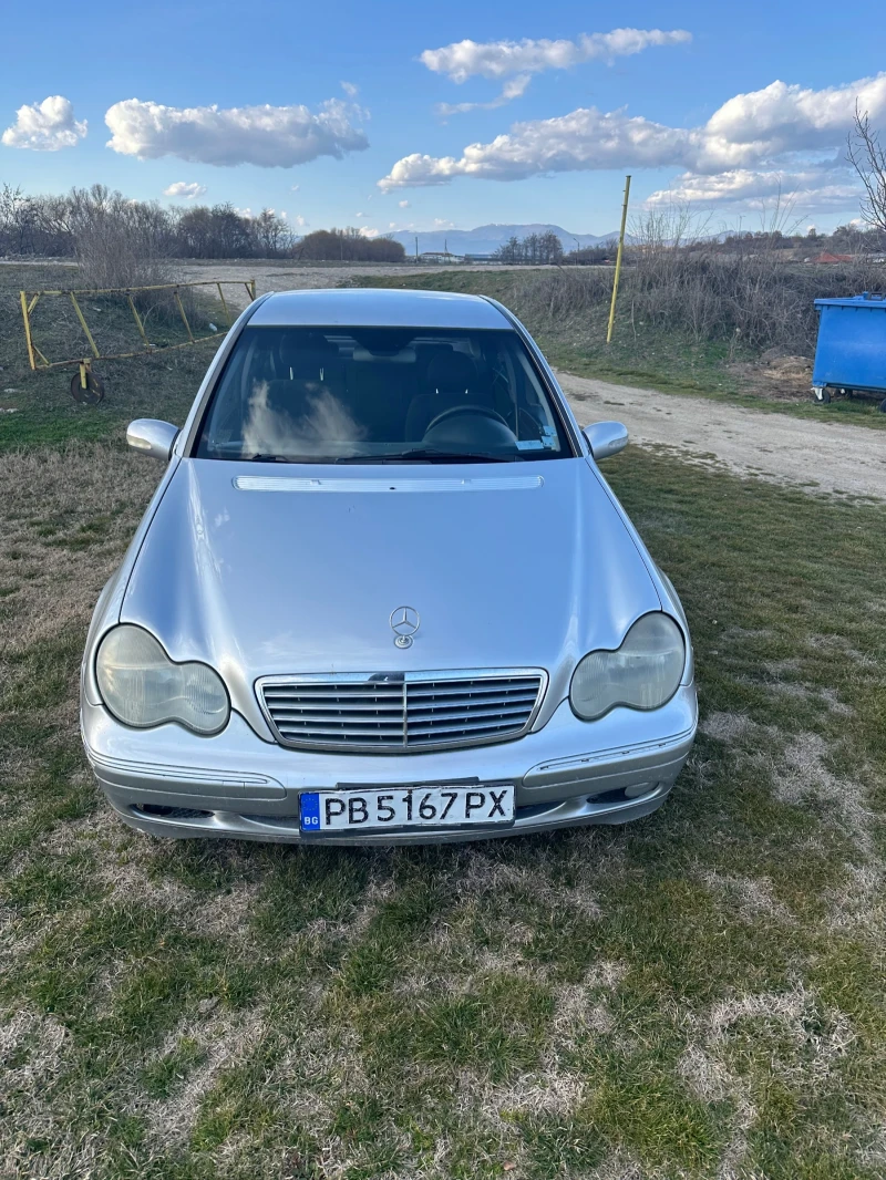 Mercedes-Benz C 220 Elegance, снимка 8 - Автомобили и джипове - 48936804