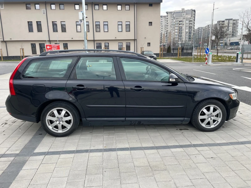 Volvo V50 TOP, снимка 10 - Автомобили и джипове - 49347810