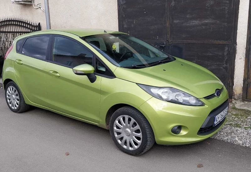 Ford Fiesta, снимка 2 - Автомобили и джипове - 49380881