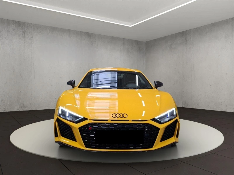 Audi R8 PERFORMANCE COUPE V10 CERAMIC CARBON B&O, снимка 2 - Автомобили и джипове - 51508963