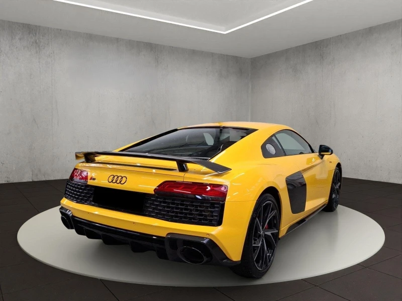 Audi R8 PERFORMANCE COUPE V10 CERAMIC CARBON B&O, снимка 5 - Автомобили и джипове - 51508963