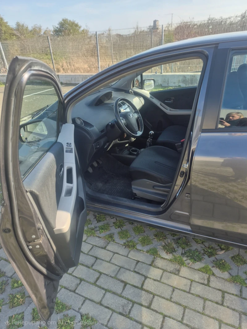 Toyota Yaris, снимка 3 - Автомобили и джипове - 52806470