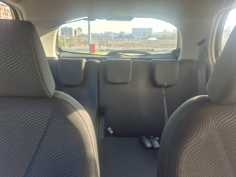 Toyota Yaris, снимка 8 - Автомобили и джипове - 52806470