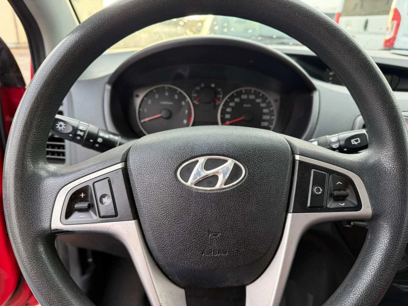 Hyundai I20 1, 4 Бензин, снимка 8 - Автомобили и джипове - 52838786