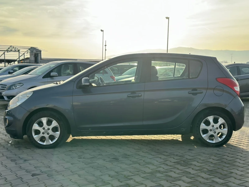 Hyundai I20 / 1.2I / GAS / EURO 5 / , снимка 2 - Автомобили и джипове - 53003848