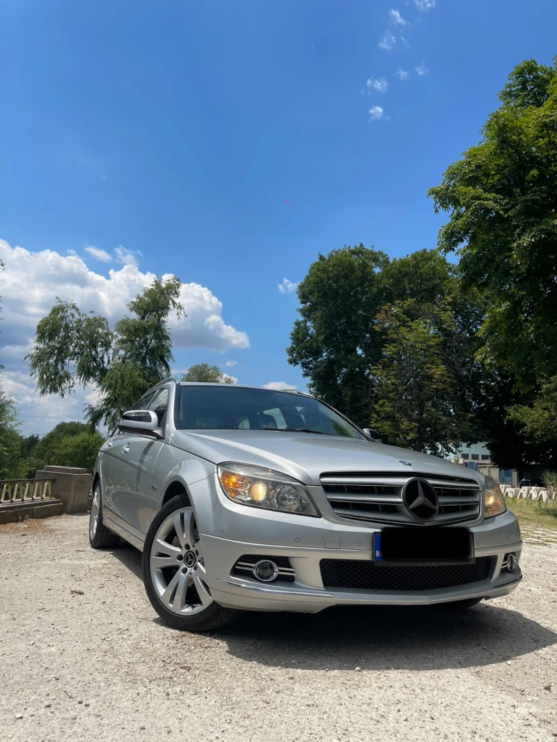 Mercedes-Benz C 220, снимка 5 - Автомобили и джипове - 53585412