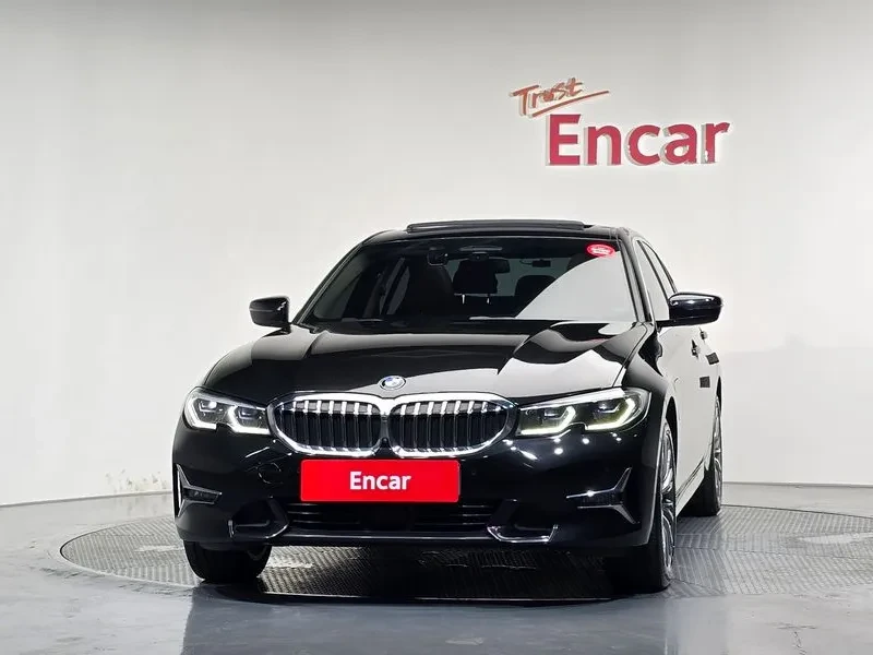 BMW 330 E Luxury, снимка 3 - Автомобили и джипове - 55810697