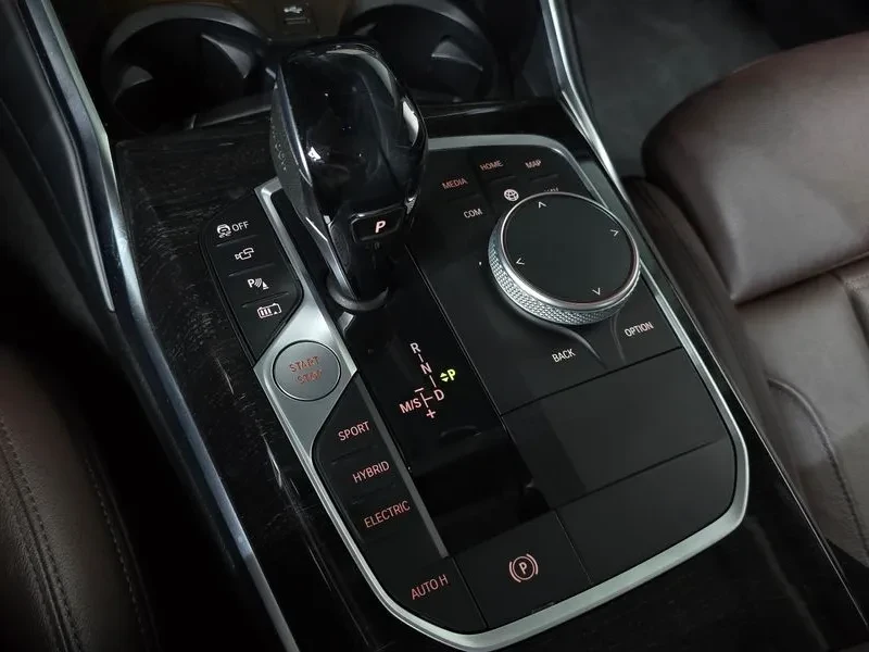BMW 330 E Luxury, снимка 9 - Автомобили и джипове - 55810697