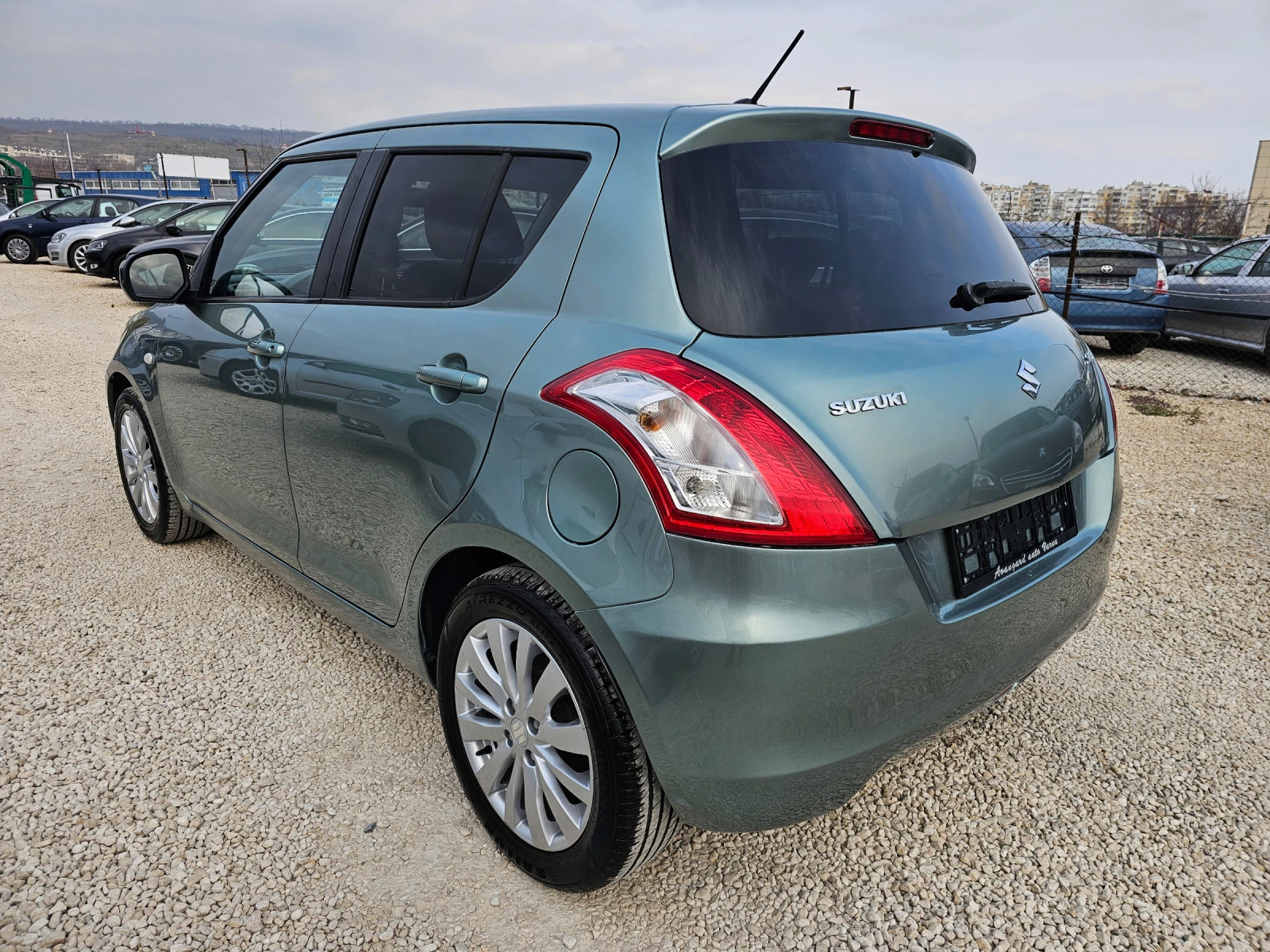 Suzuki Swift 1.2i, 94к.с. - изображение 6