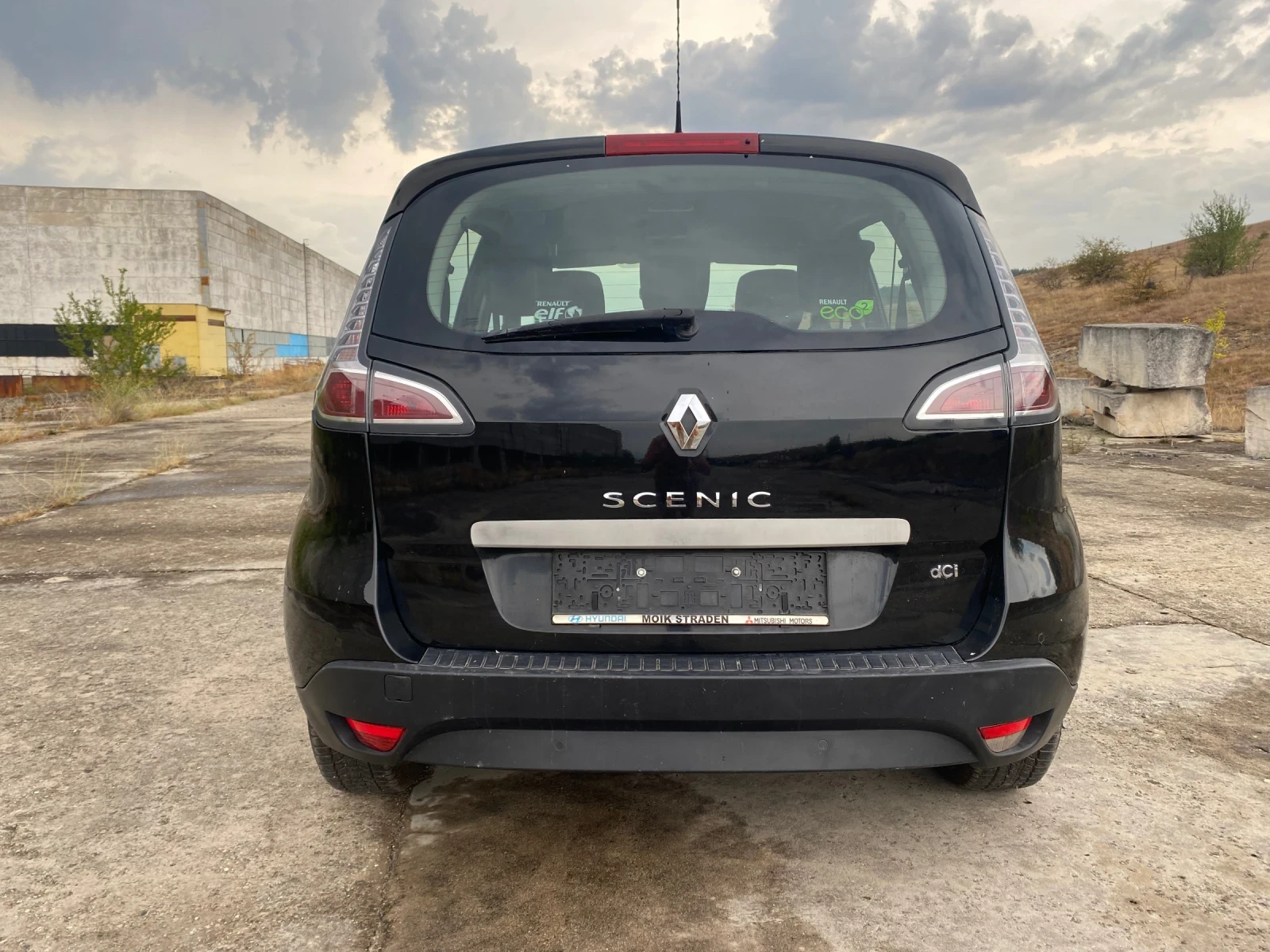 Renault Scenic  - изображение 7